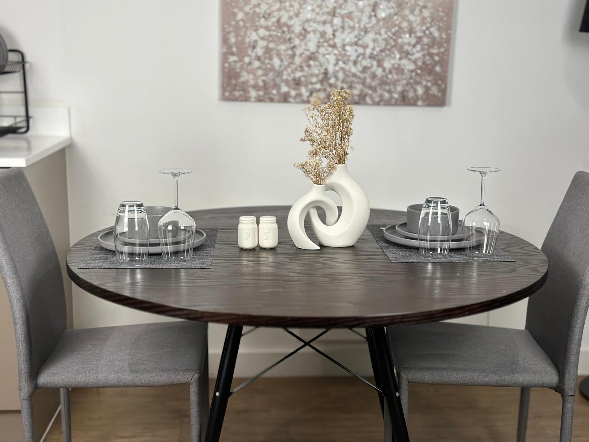Cozy City Centre Apartment With Free Parking And Free Gym Birmingham Exterior photo