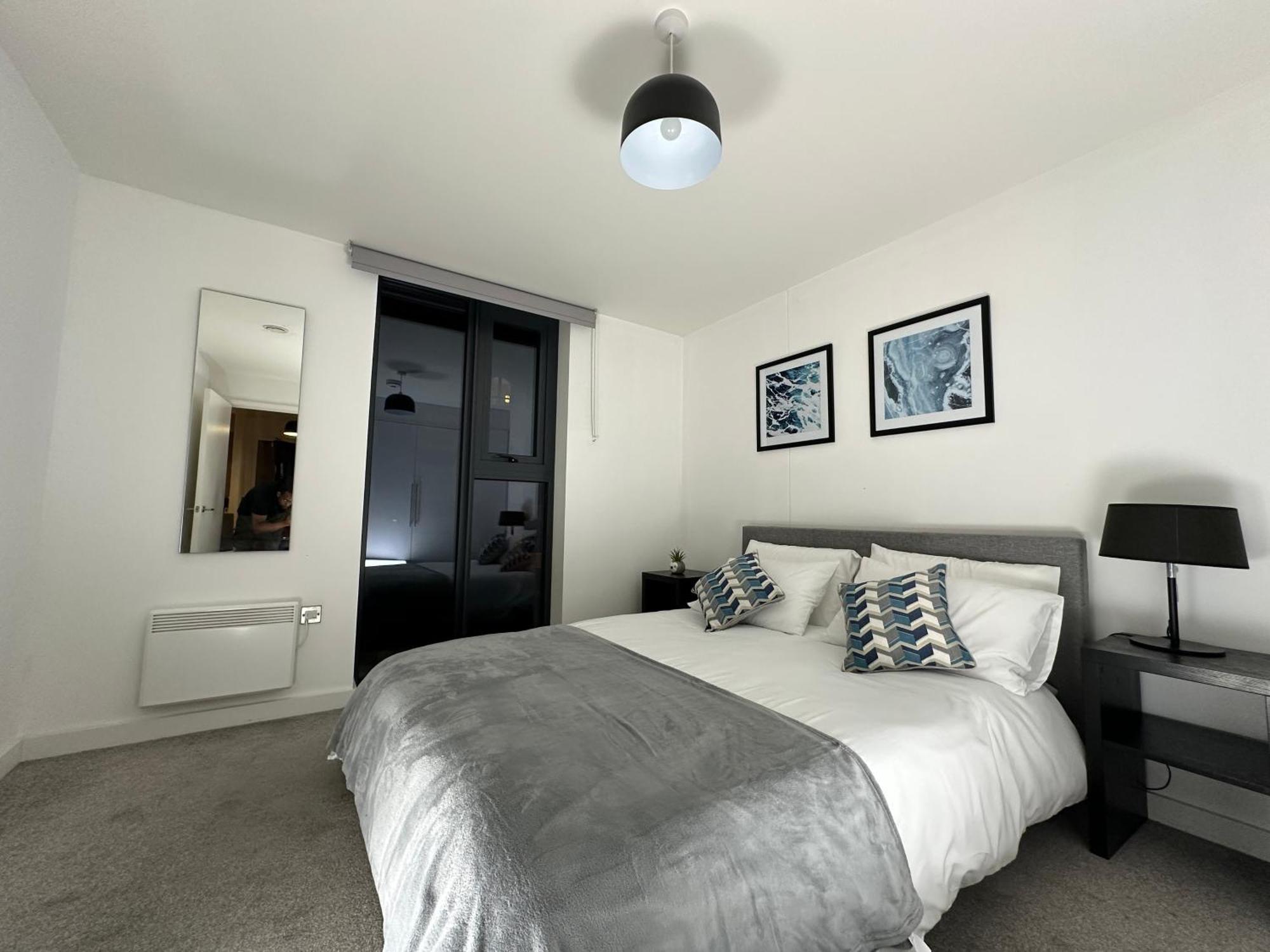 Cozy City Centre Apartment With Free Parking And Free Gym Birmingham Exterior photo