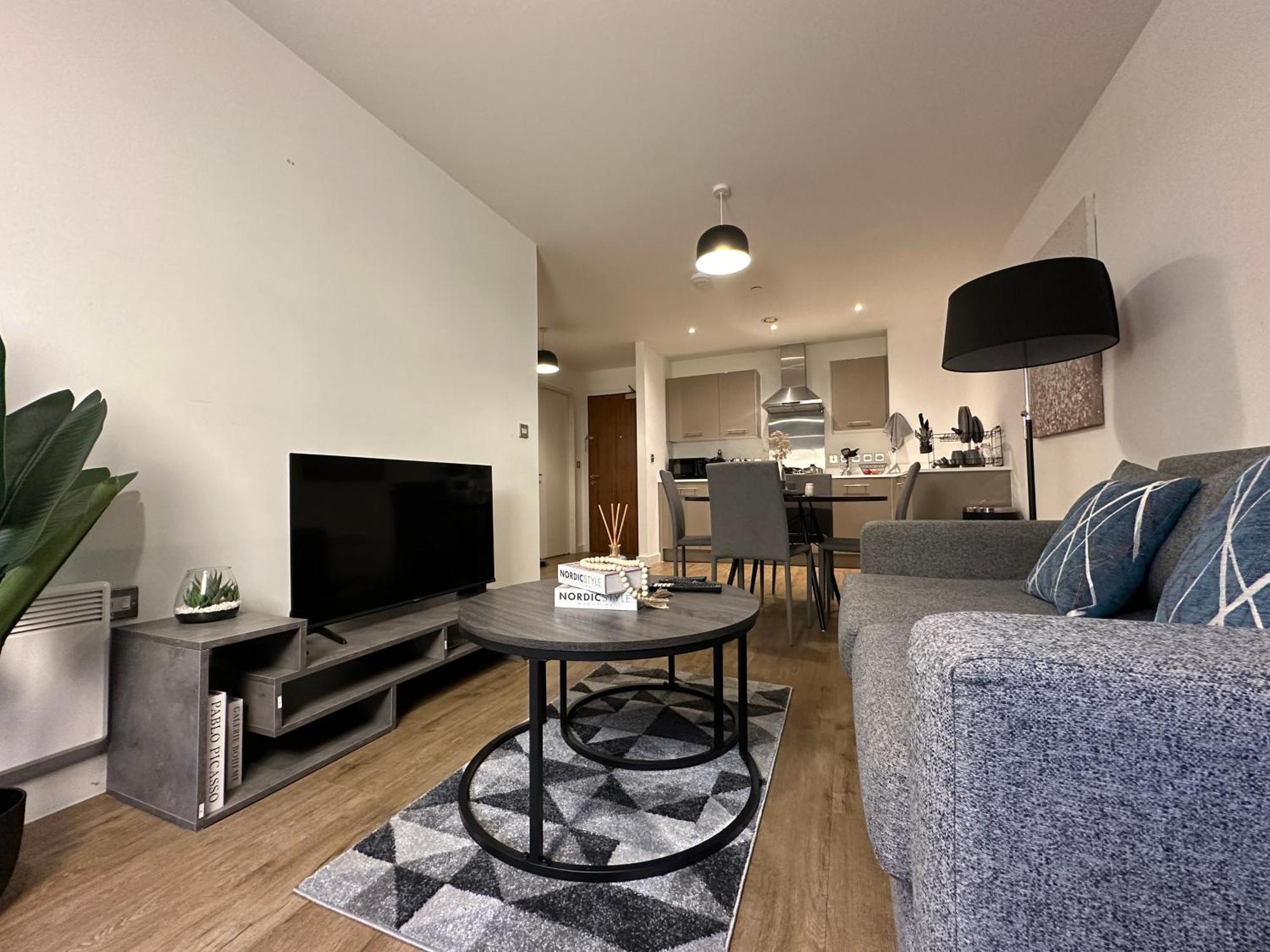 Cozy City Centre Apartment With Free Parking And Free Gym Birmingham Exterior photo
